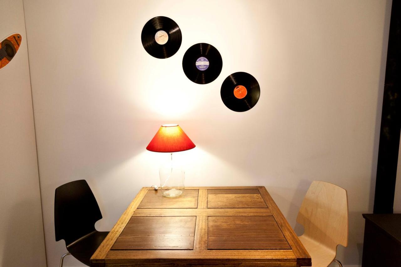 Mouraria Musica & Romance Lissabon Kamer foto